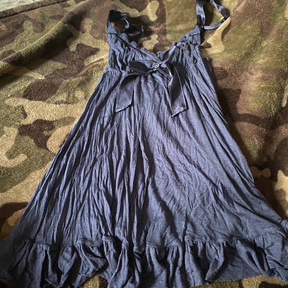 Victoria Secret - Picture 1 of 6